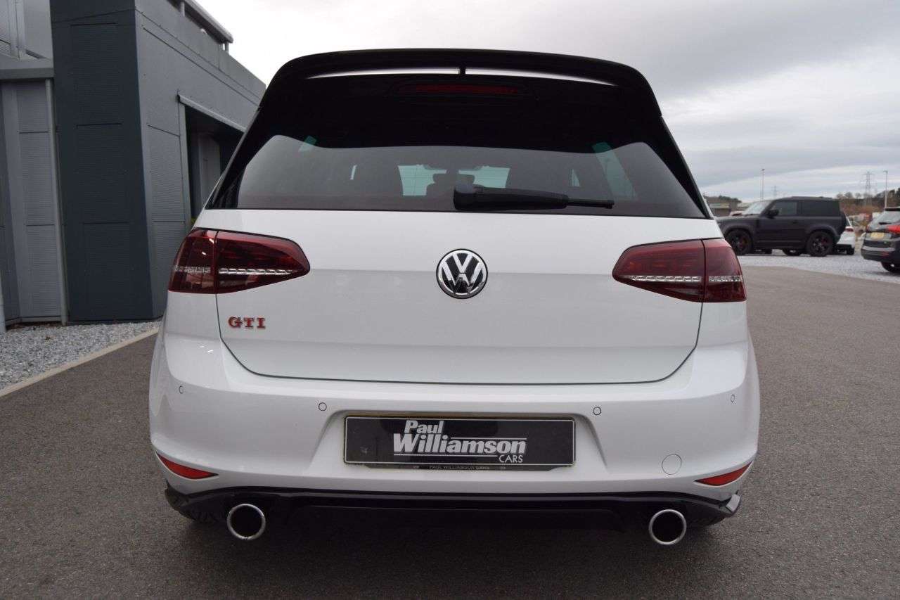 2016 VOLKSWAGEN GOLF 2016 VOLKSWAGEN GOLF