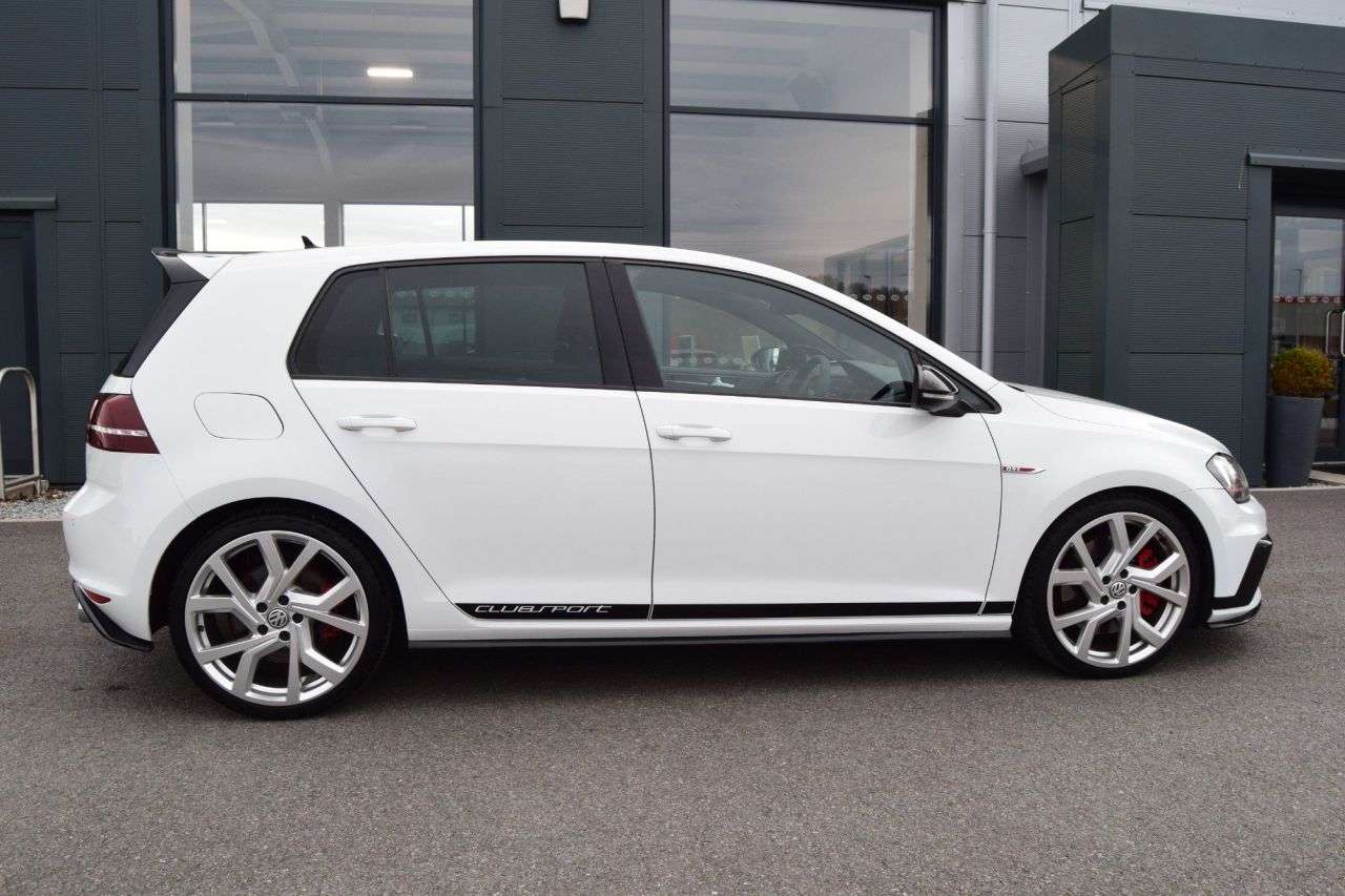 2016 VOLKSWAGEN GOLF 2016 VOLKSWAGEN GOLF