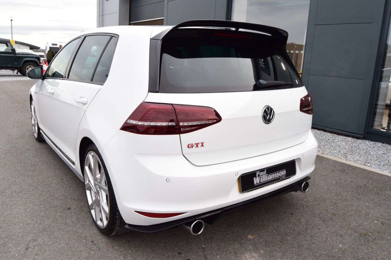 2016 VOLKSWAGEN GOLF 2016 VOLKSWAGEN GOLF