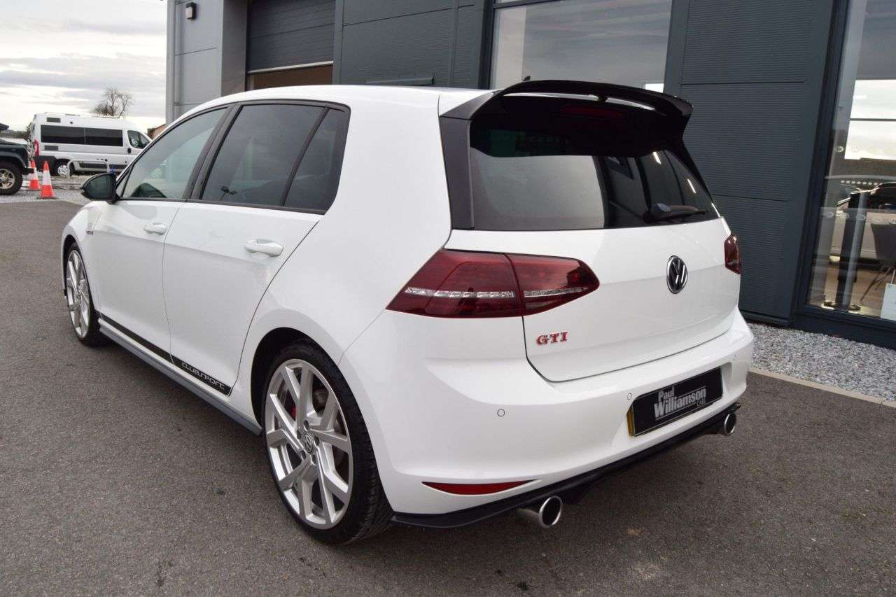 2016 VOLKSWAGEN GOLF 2016 VOLKSWAGEN GOLF