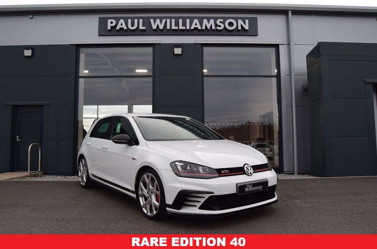 A 2016 VOLKSWAGEN GOLF 2.0 TSI BlueMotion Tech GTI Clubsport 40 Hatchback 5dr Petrol DSG Euro 6 (s A 2016 VOLKSWAGEN GOLF 2.0 TSI BlueMotion Tech GTI Clubsport 40 Hatchback 5dr Petrol DSG Euro 6 (s