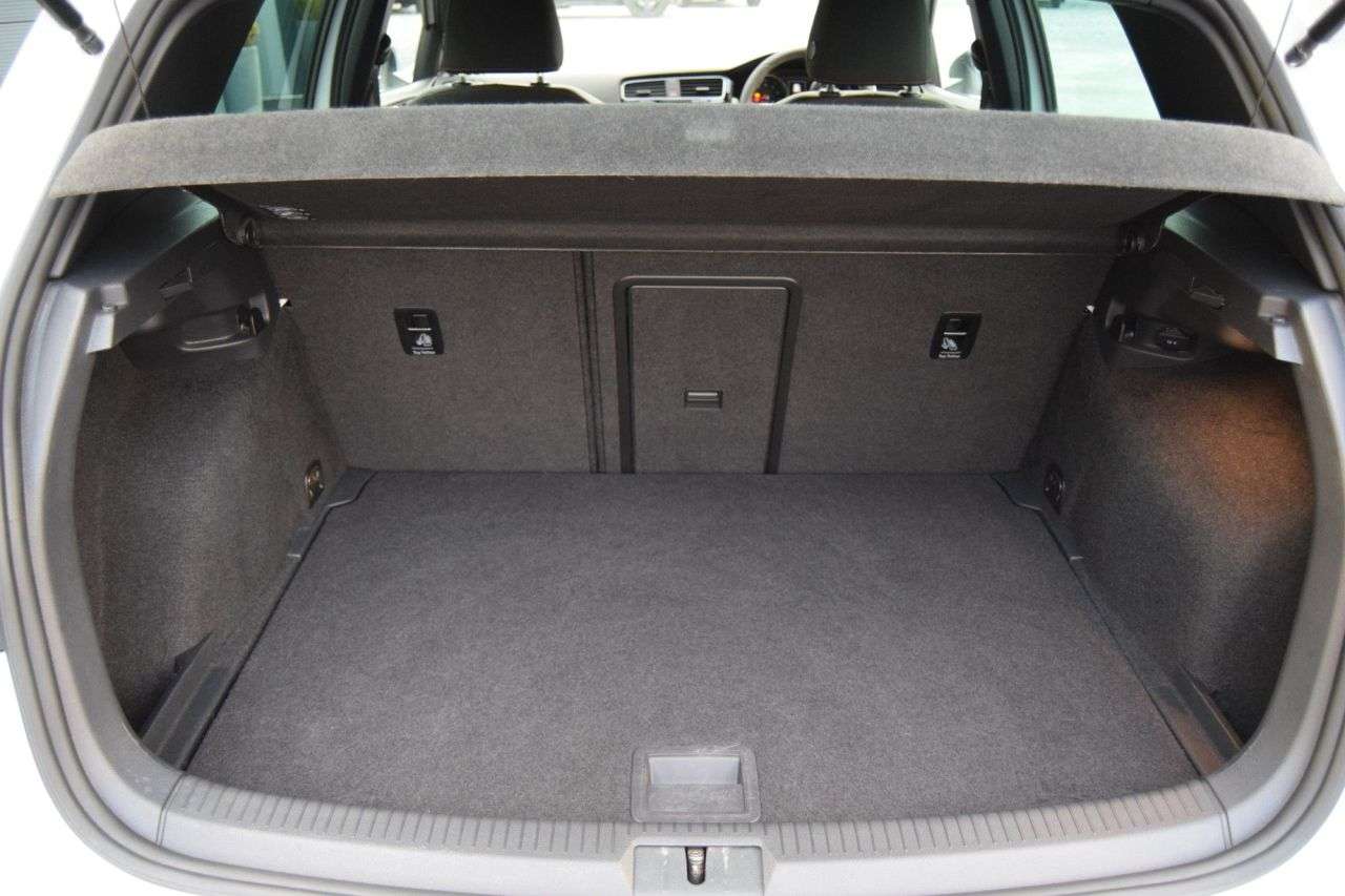 2016 VOLKSWAGEN GOLF 2016 VOLKSWAGEN GOLF