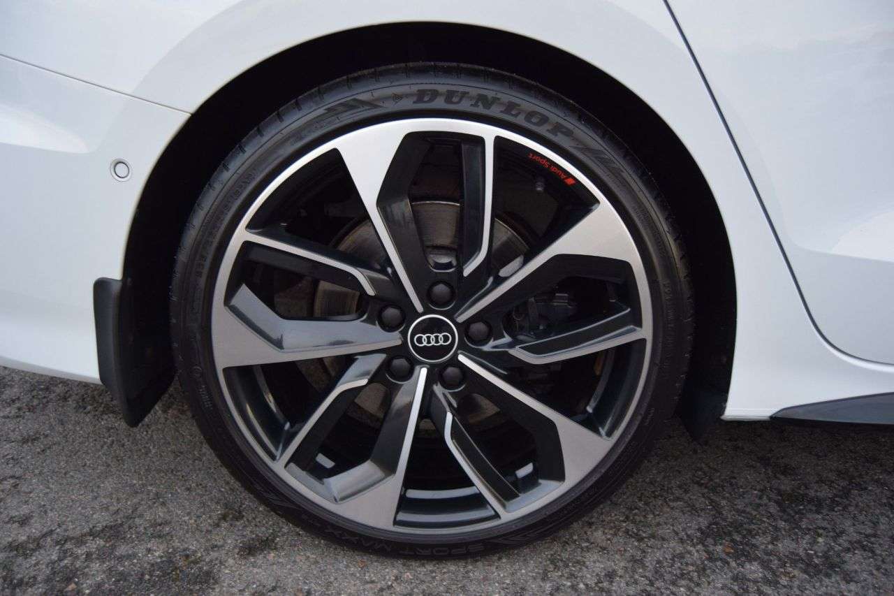 2021 AUDI S3 2021 AUDI S3