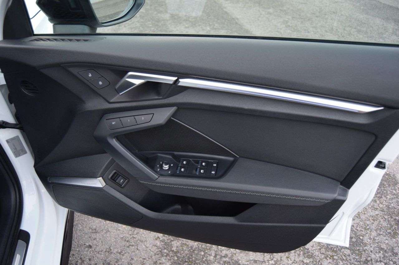 2021 AUDI S3 2021 AUDI S3