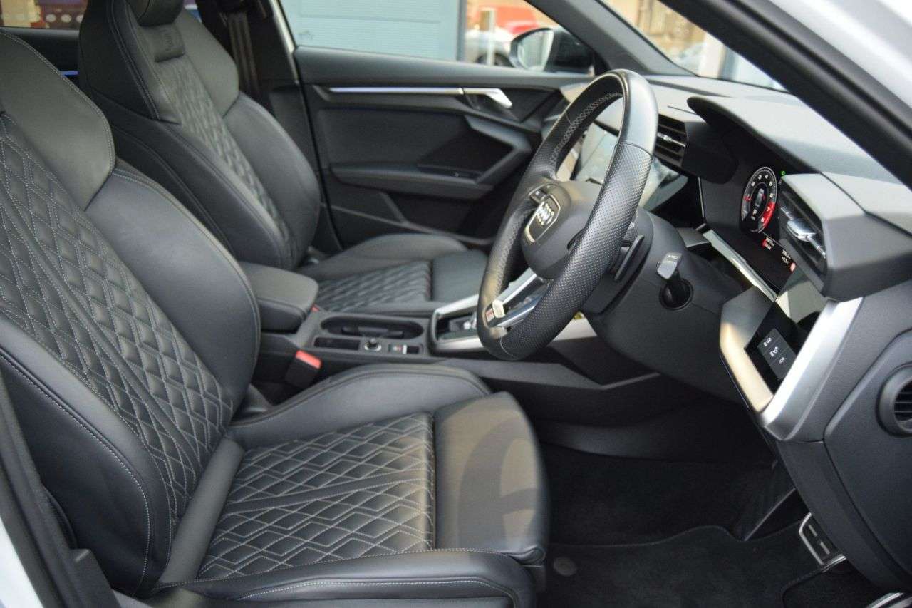 2021 AUDI S3 2021 AUDI S3