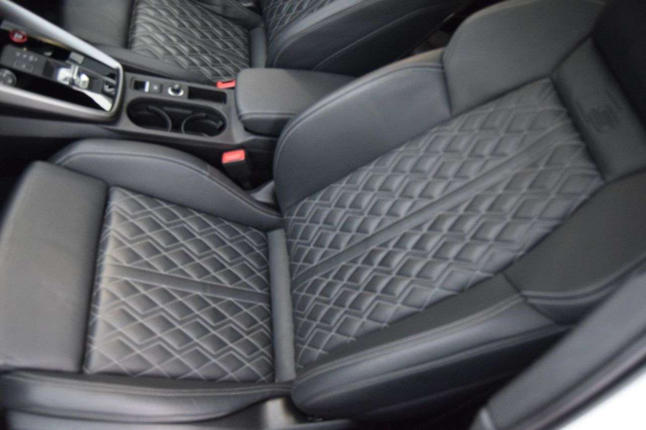 2021 AUDI S3 2021 AUDI S3