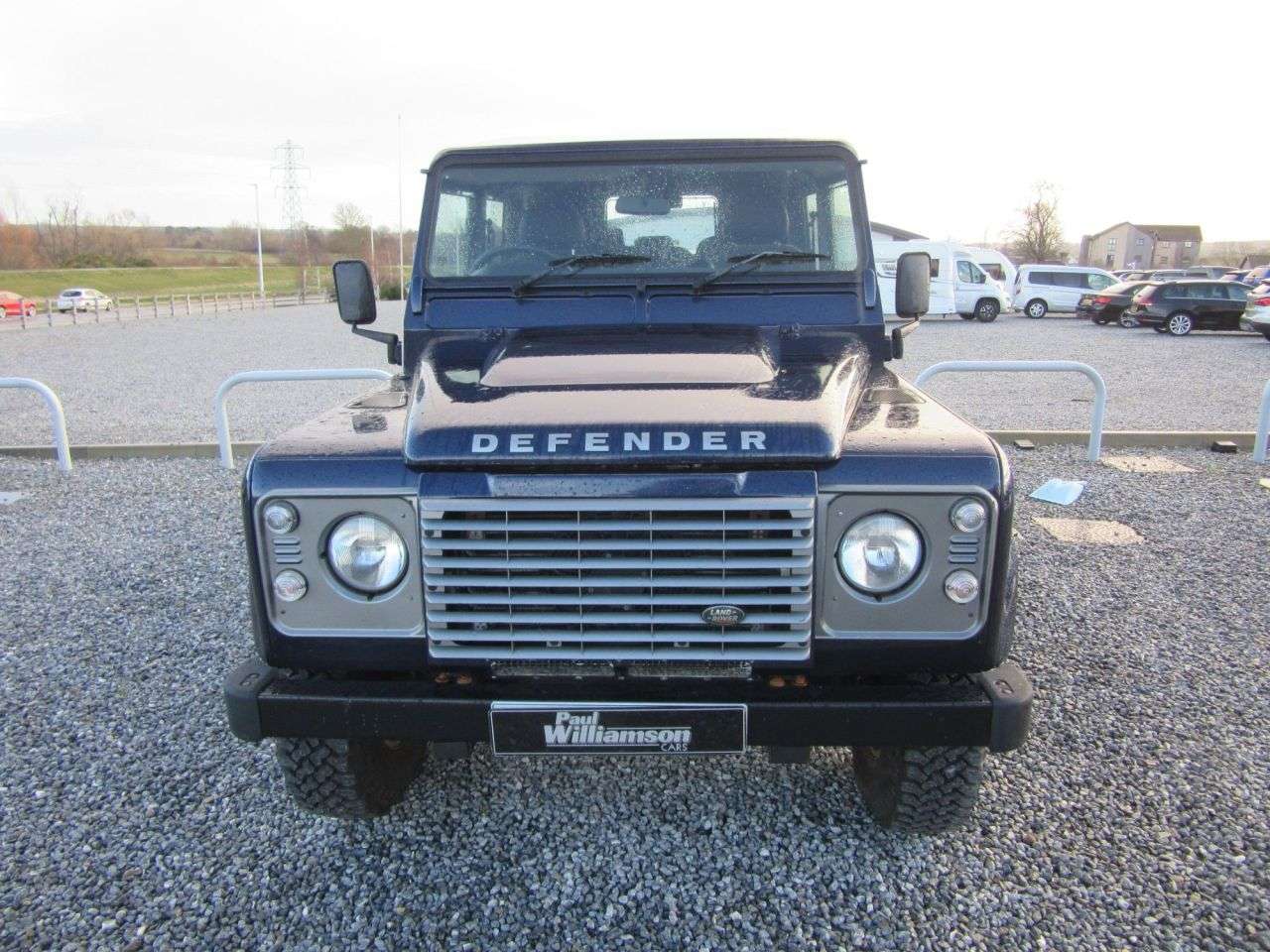 A 2014 LAND ROVER DEFENDER 2.2 TDCi XS Utility Wagon Double Cab 5dr Diesel Manual 4WD MWB Euro 5 (122 A 2014 LAND ROVER DEFENDER 2.2 TDCi XS Utility Wagon Double Cab 5dr Diesel Manual 4WD MWB Euro 5 (122