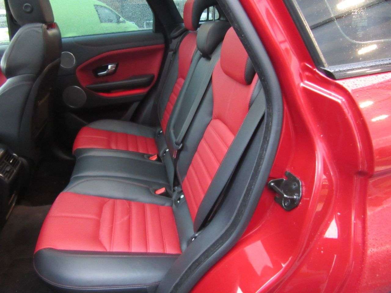 2019 LAND ROVER RANGE ROVER EVOQUE 2019 LAND ROVER RANGE ROVER EVOQUE