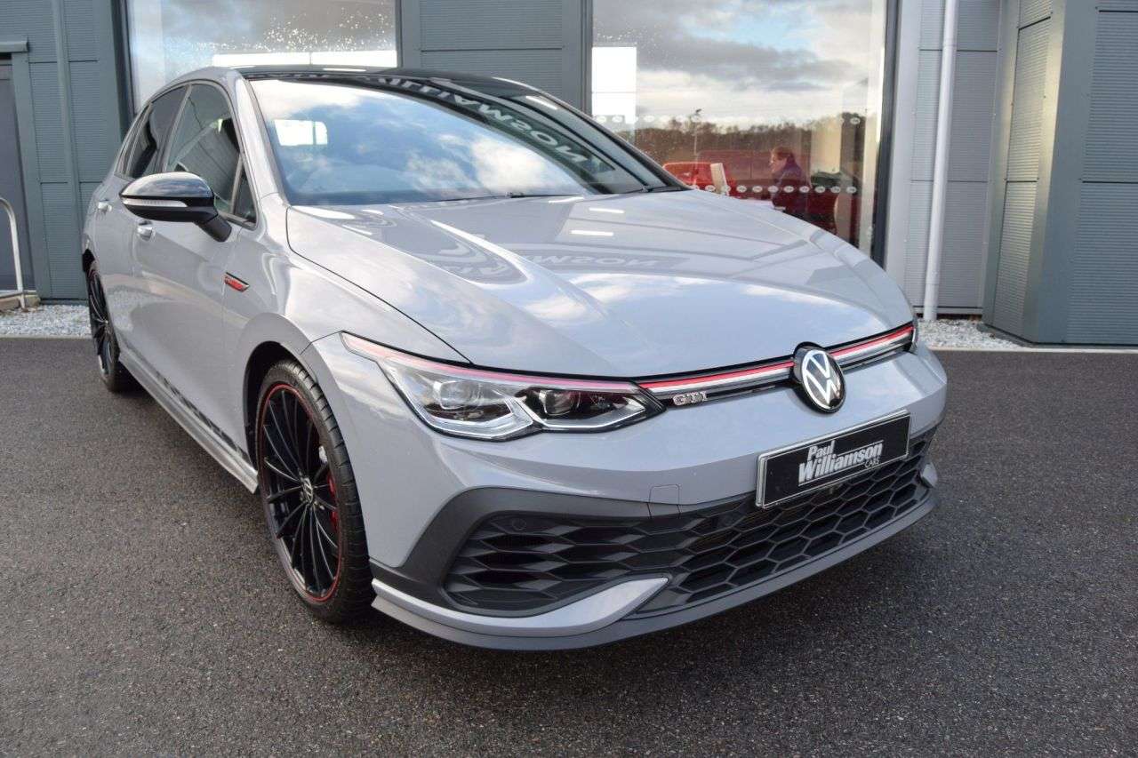 A 2022 VOLKSWAGEN GOLF 2.0 TSI GTI Clubsport 45 Hatchback 5dr Petrol DSG Euro 6 (s/s) (300 ps) A 2022 VOLKSWAGEN GOLF 2.0 TSI GTI Clubsport 45 Hatchback 5dr Petrol DSG Euro 6 (s/s) (300 ps)