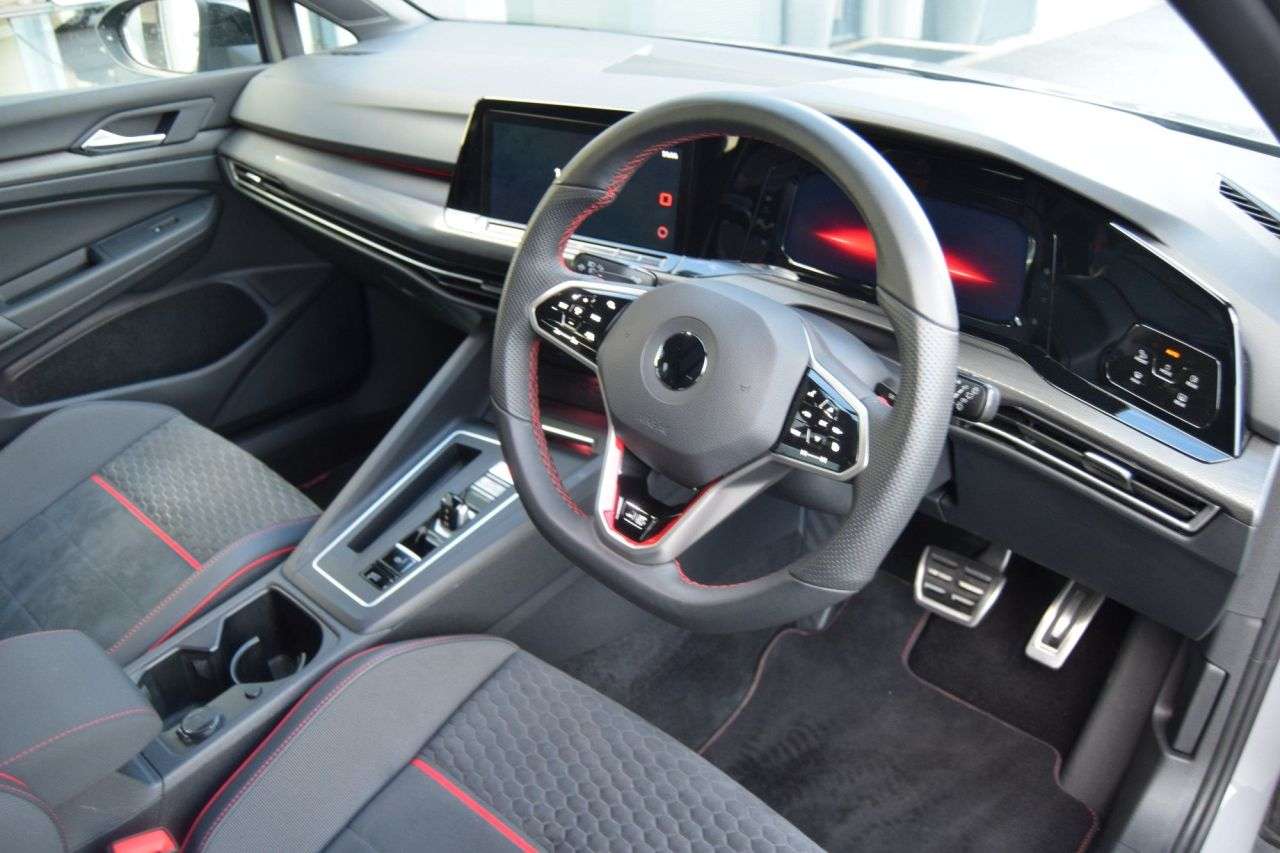 2022 VOLKSWAGEN GOLF 2022 VOLKSWAGEN GOLF