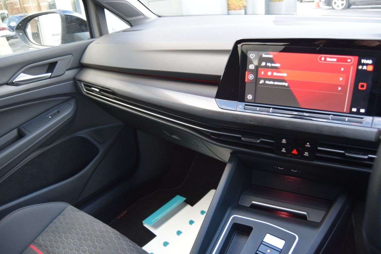 2022 VOLKSWAGEN GOLF 2022 VOLKSWAGEN GOLF