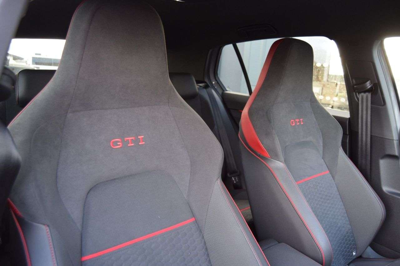 2022 VOLKSWAGEN GOLF 2022 VOLKSWAGEN GOLF