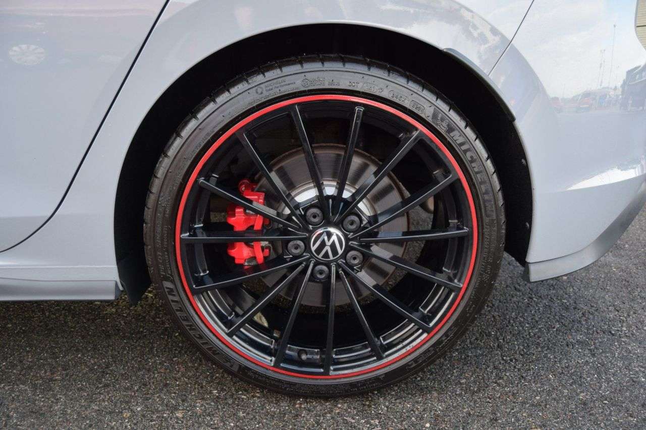 2022 VOLKSWAGEN GOLF 2022 VOLKSWAGEN GOLF