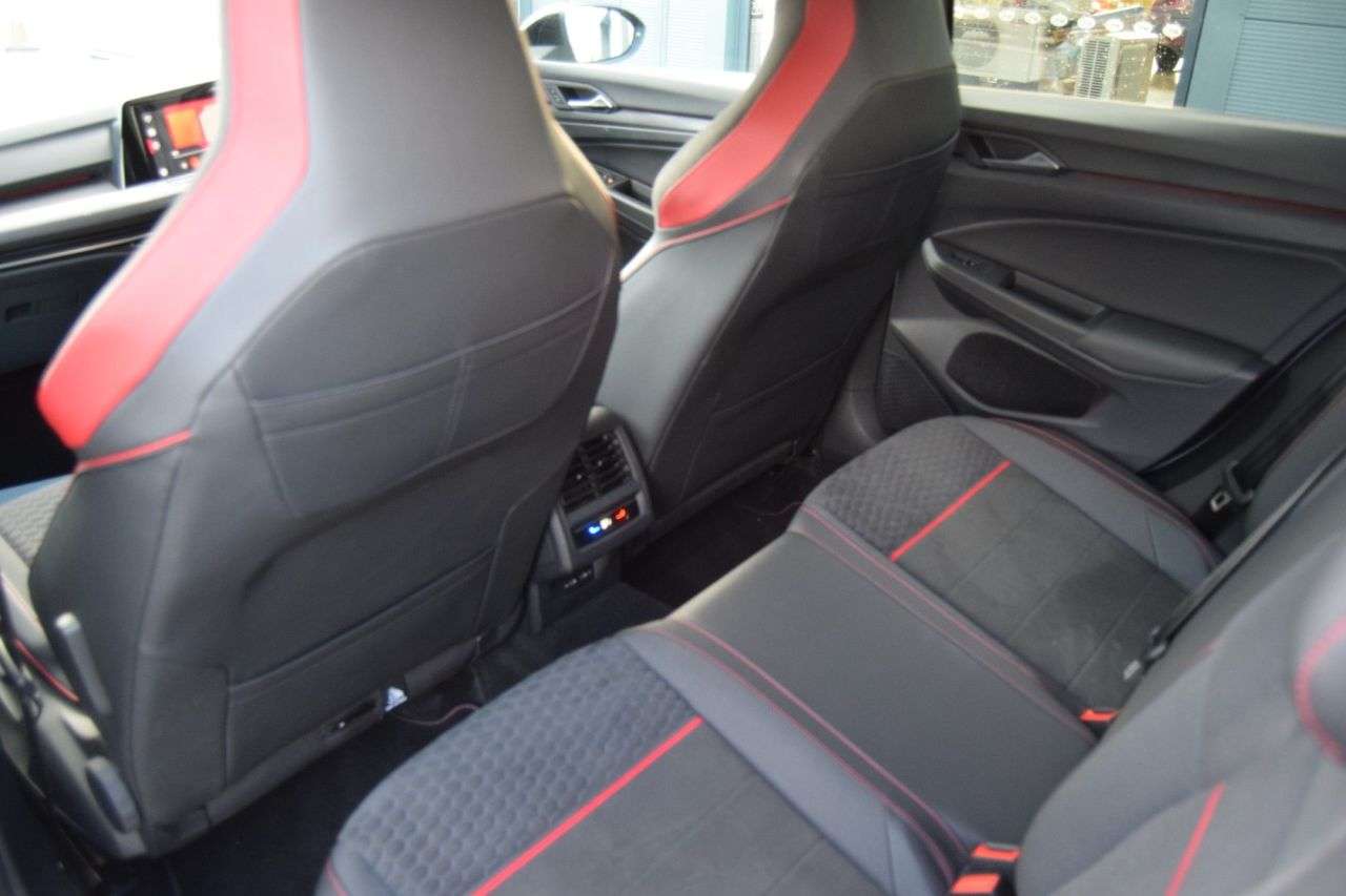 2022 VOLKSWAGEN GOLF 2022 VOLKSWAGEN GOLF