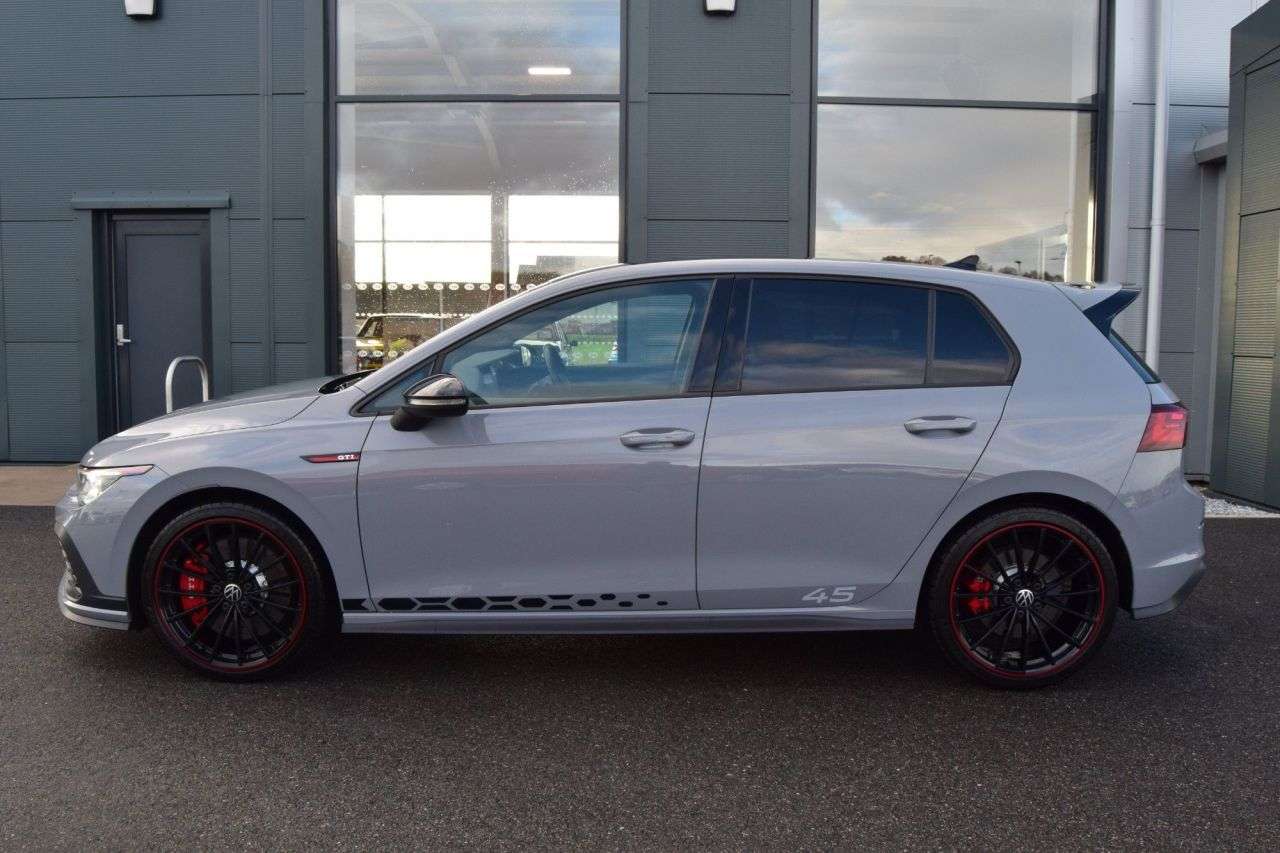 2022 VOLKSWAGEN GOLF 2022 VOLKSWAGEN GOLF