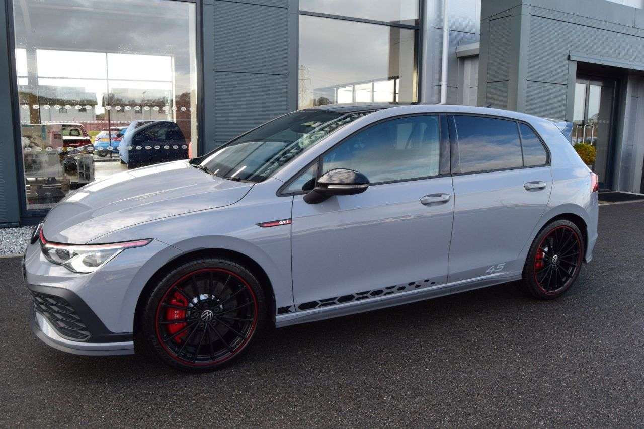 2022 VOLKSWAGEN GOLF 2022 VOLKSWAGEN GOLF