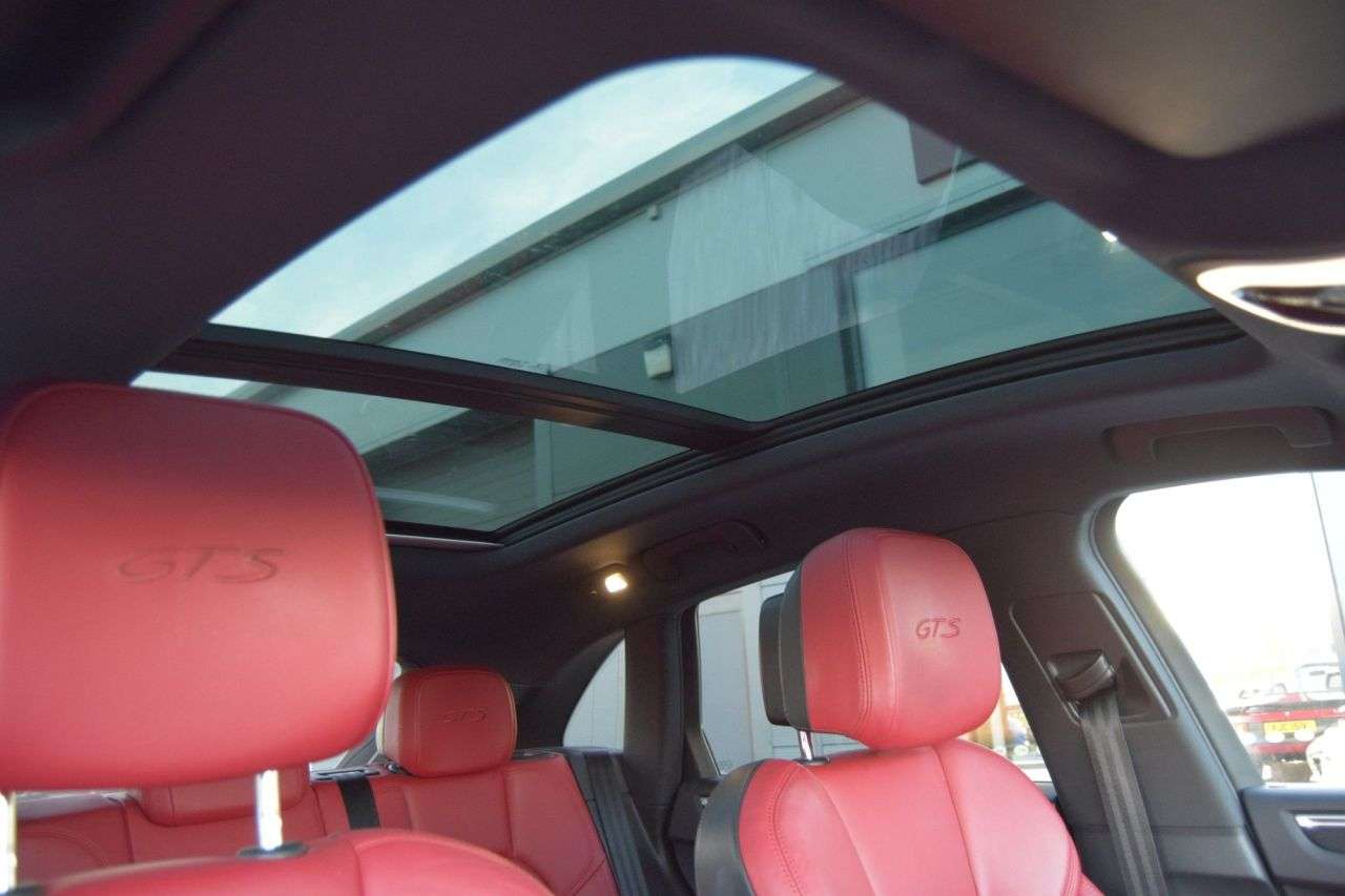 2017 PORSCHE MACAN 2017 PORSCHE MACAN