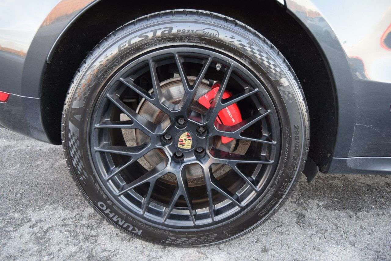 2017 PORSCHE MACAN 2017 PORSCHE MACAN