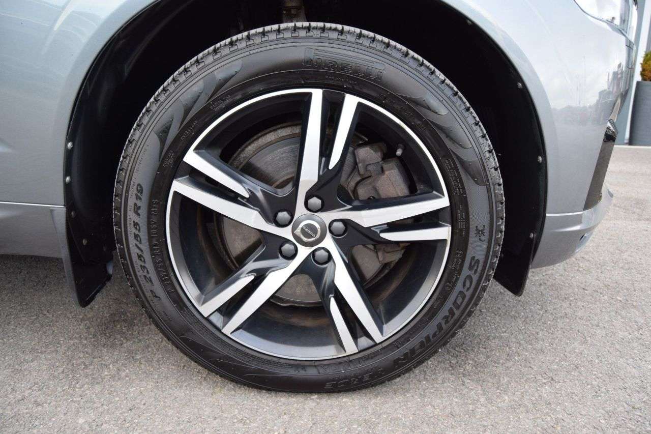 2018 VOLVO XC60 2018 VOLVO XC60