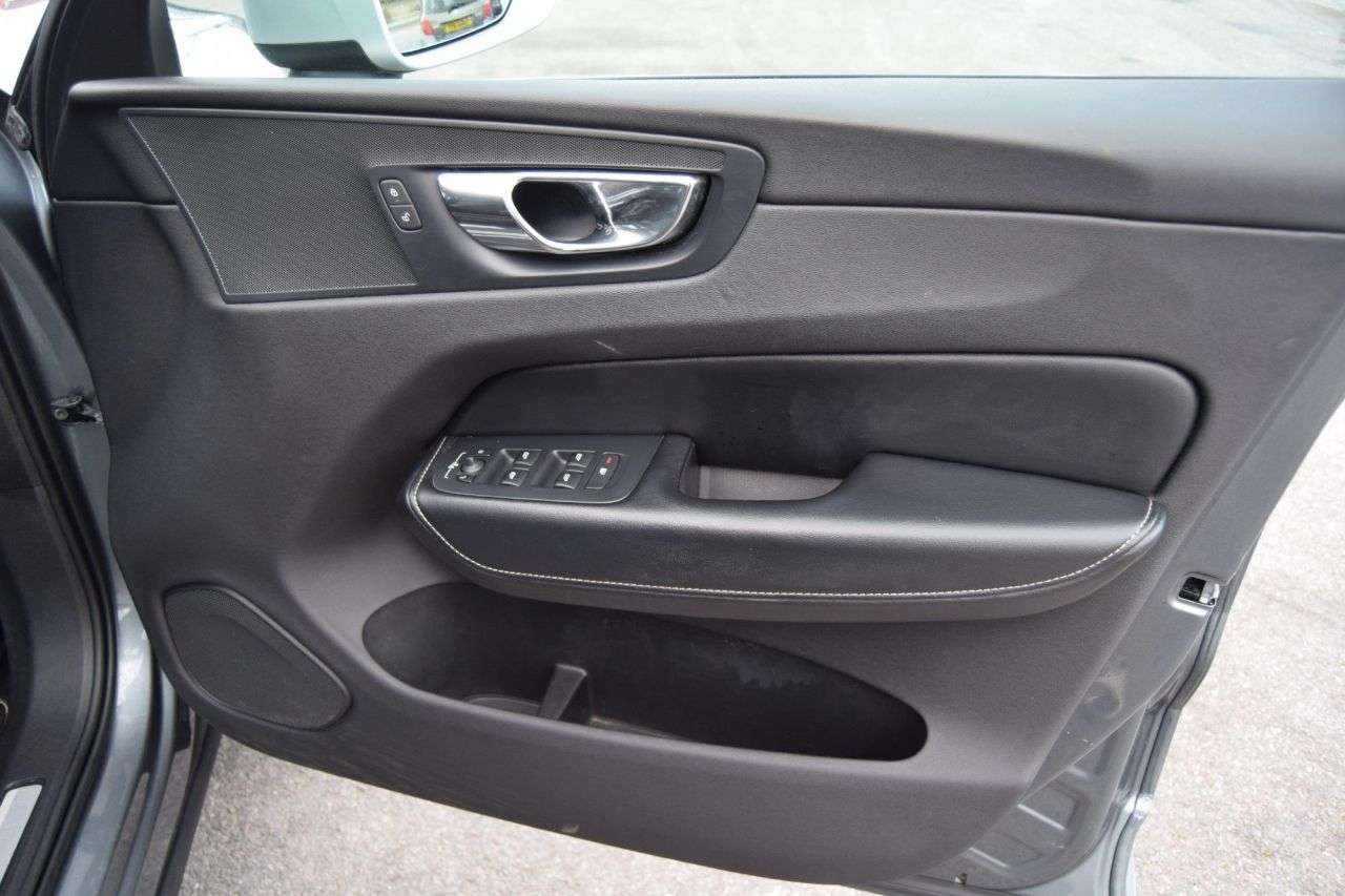 2018 VOLVO XC60 2018 VOLVO XC60