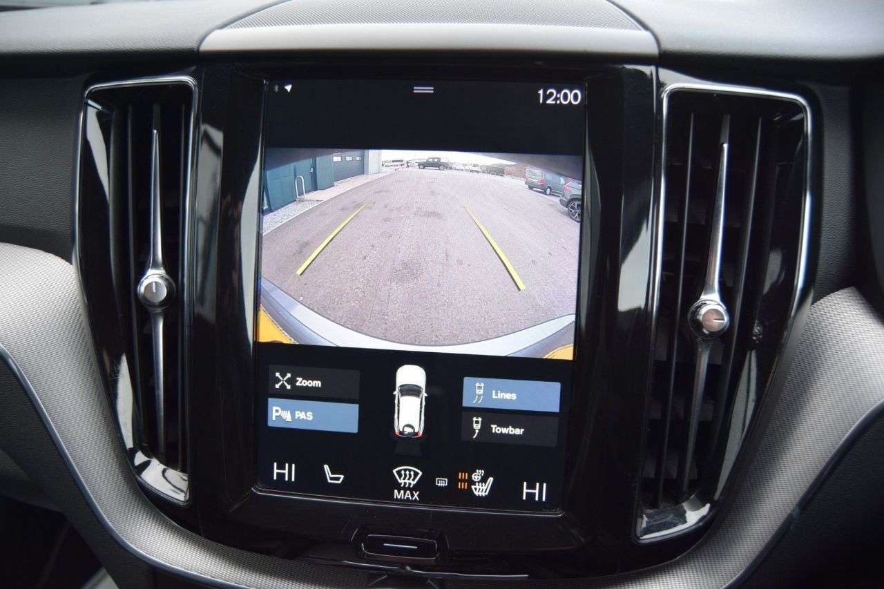 2018 VOLVO XC60 2018 VOLVO XC60