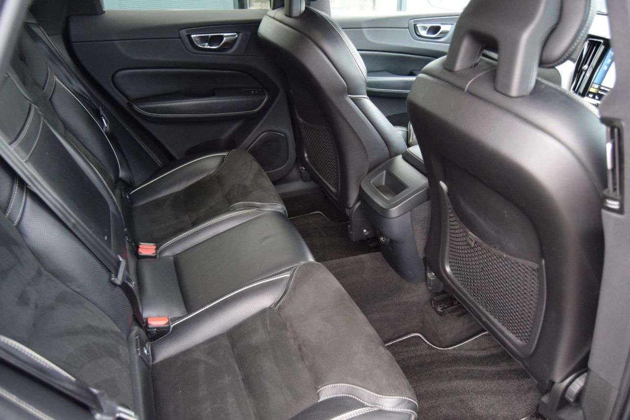 2018 VOLVO XC60 2018 VOLVO XC60