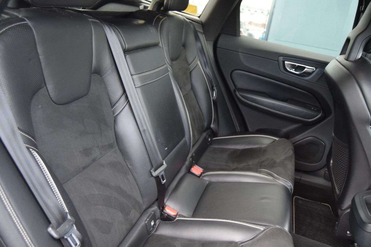 2018 VOLVO XC60 2018 VOLVO XC60