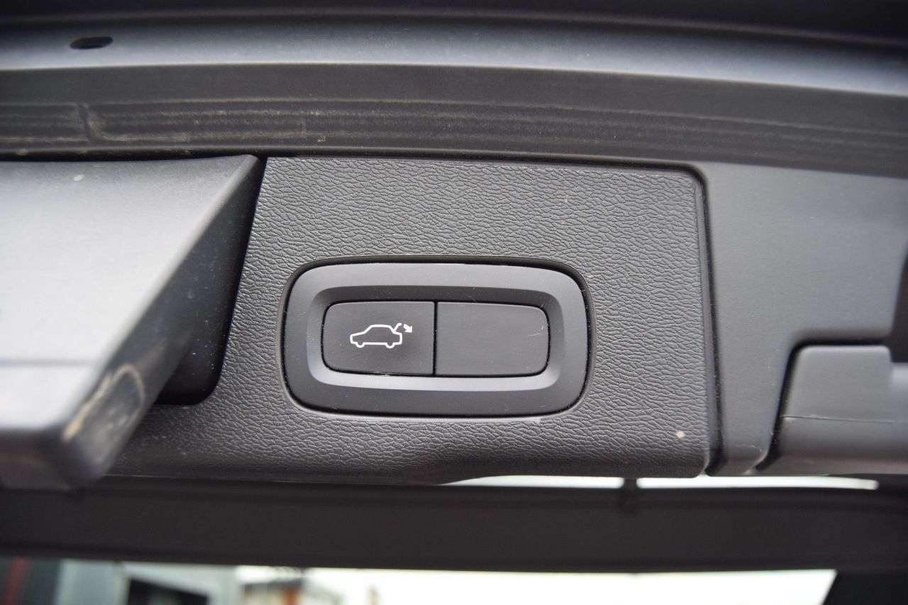 2018 VOLVO XC60 2018 VOLVO XC60