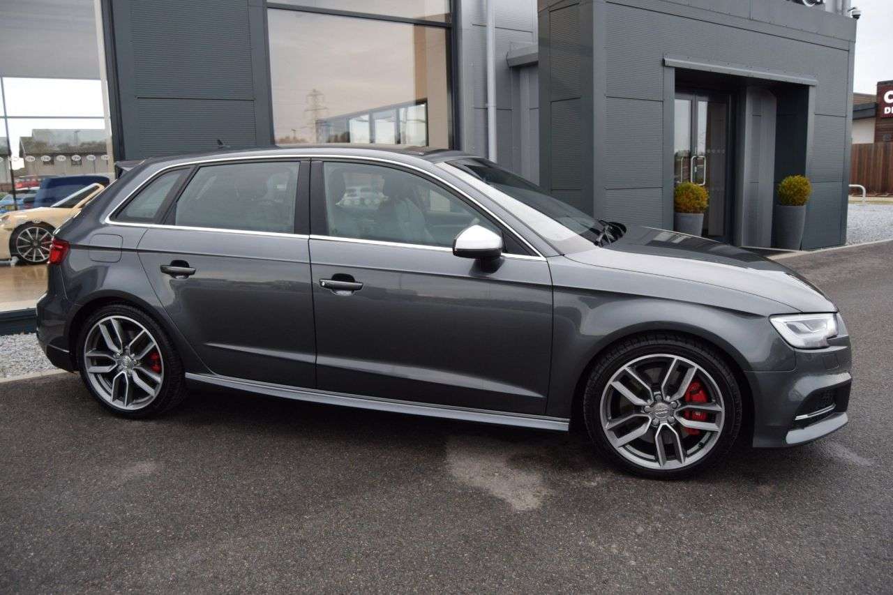 A 2019 AUDI S3 2.0 TFSI Sportback 5dr Petrol S Tronic quattro Euro 6 (s/s) (300 ps) A 2019 AUDI S3 2.0 TFSI Sportback 5dr Petrol S Tronic quattro Euro 6 (s/s) (300 ps)