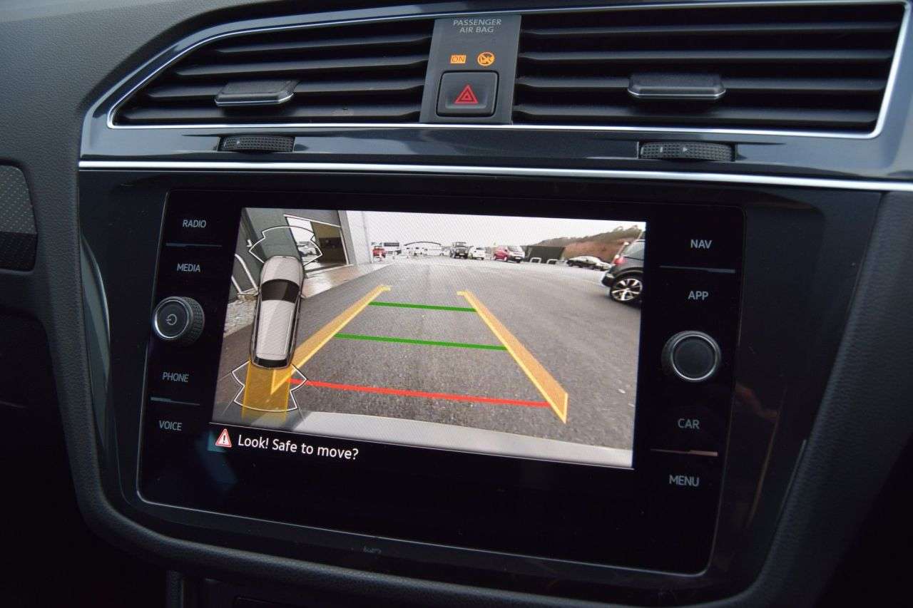 2021 VOLKSWAGEN TIGUAN 2021 VOLKSWAGEN TIGUAN