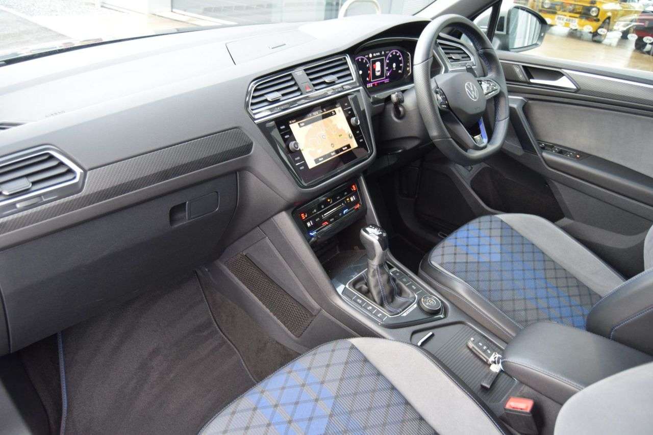 2021 VOLKSWAGEN TIGUAN 2021 VOLKSWAGEN TIGUAN