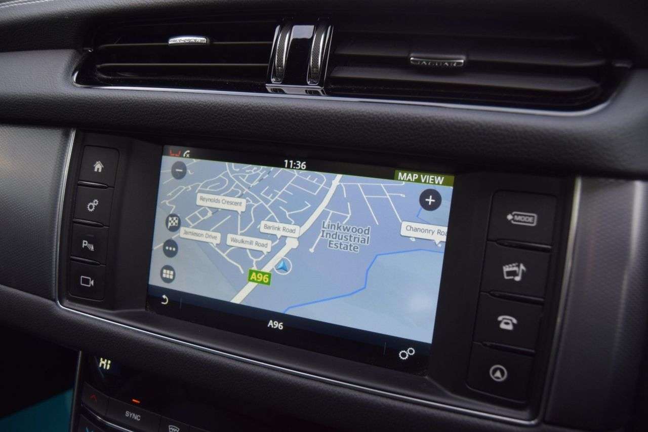 2016 JAGUAR XF 2016 JAGUAR XF