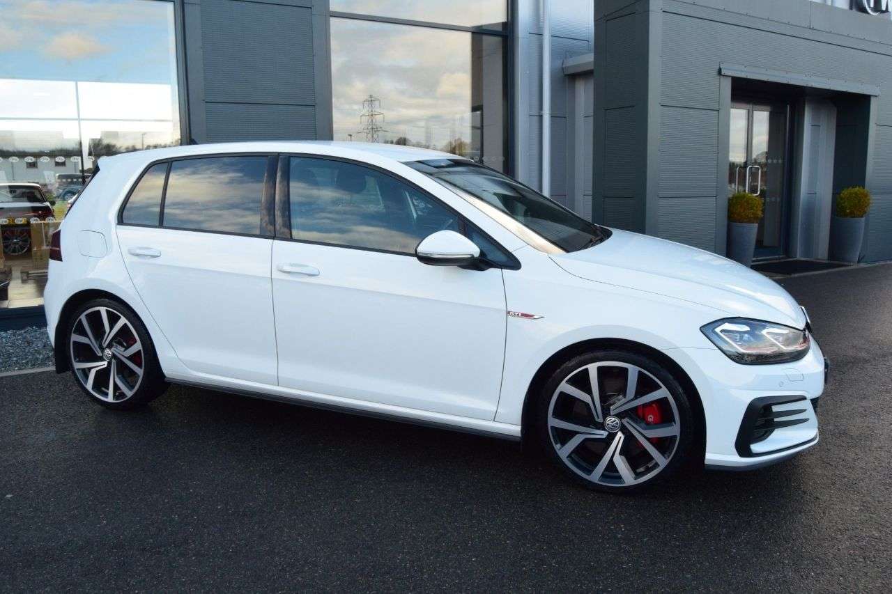 A 2020 VOLKSWAGEN GOLF 2.0 TSI GPF GTI Performance Hatchback 5dr Petrol DSG Euro 6 (s/s) (245 ps) A 2020 VOLKSWAGEN GOLF 2.0 TSI GPF GTI Performance Hatchback 5dr Petrol DSG Euro 6 (s/s) (245 ps)