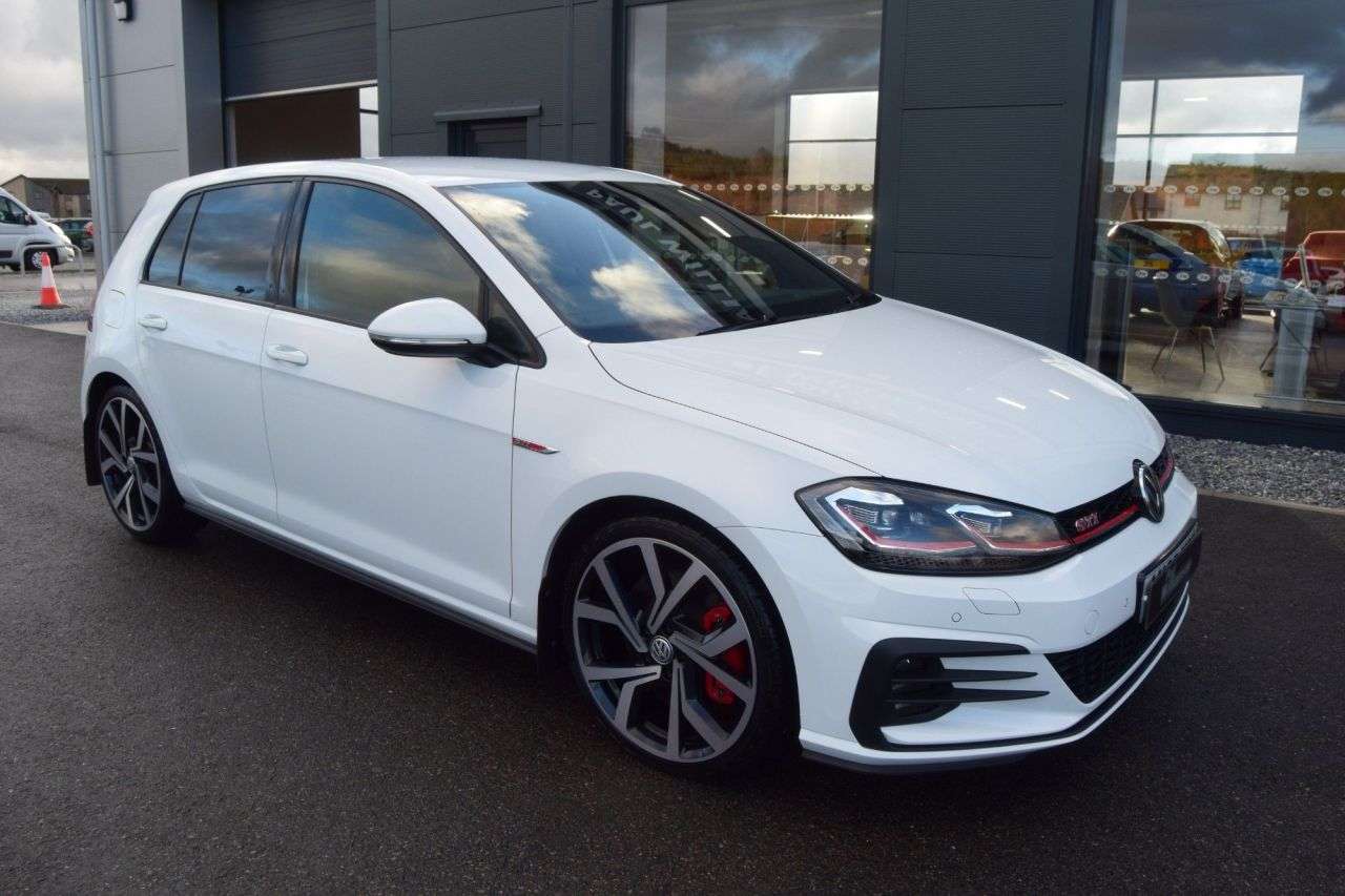 2020 VOLKSWAGEN GOLF 2020 VOLKSWAGEN GOLF