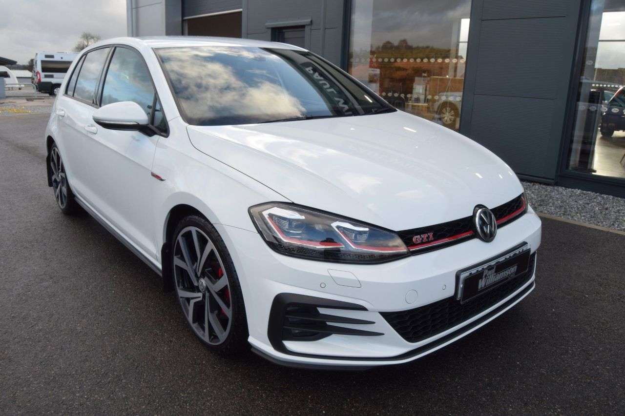 2020 VOLKSWAGEN GOLF 2020 VOLKSWAGEN GOLF