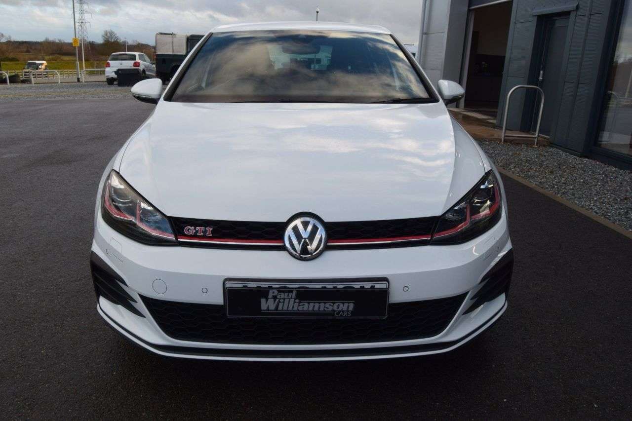 2020 VOLKSWAGEN GOLF 2020 VOLKSWAGEN GOLF