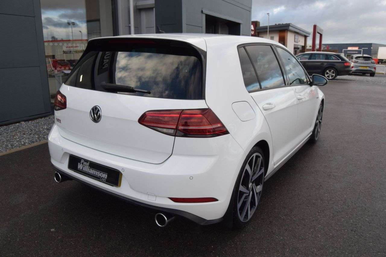 2020 VOLKSWAGEN GOLF 2020 VOLKSWAGEN GOLF