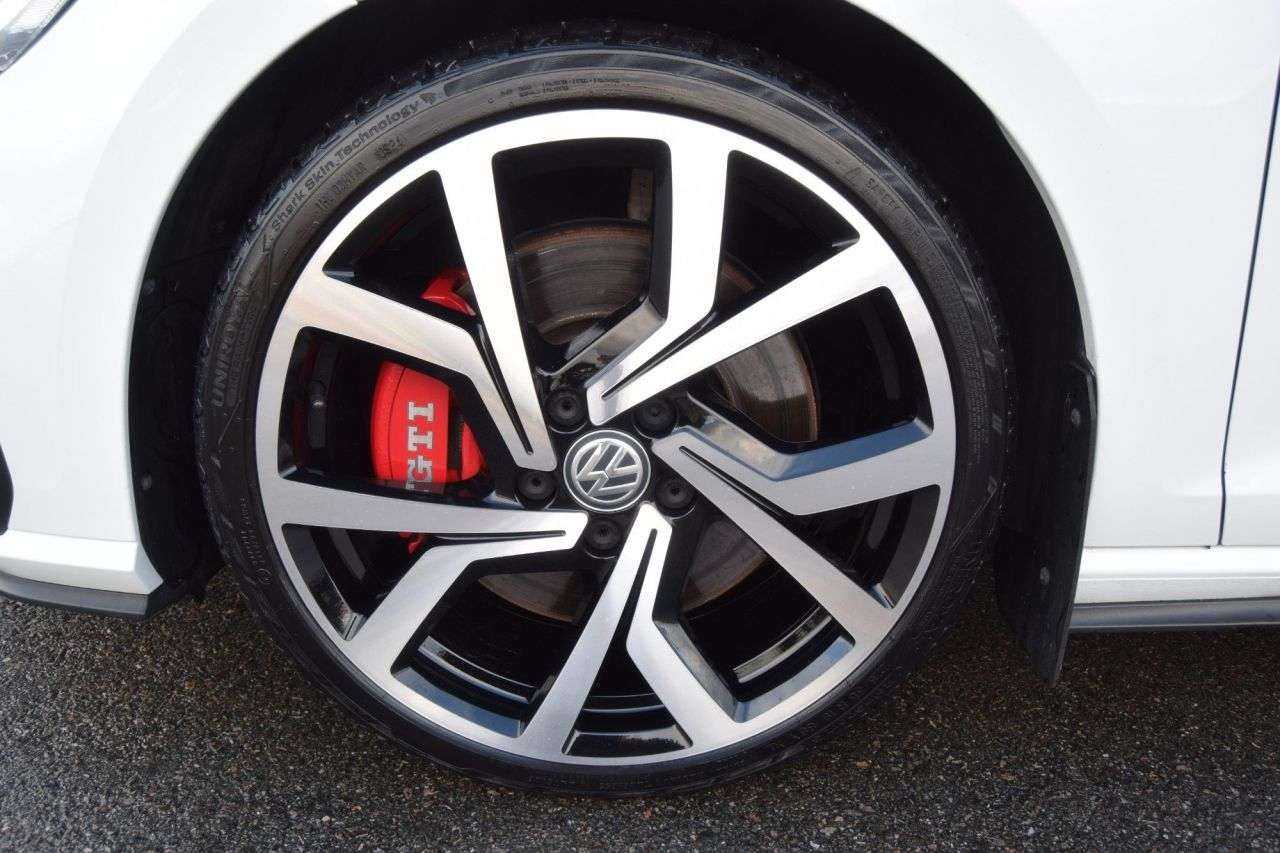 2020 VOLKSWAGEN GOLF 2020 VOLKSWAGEN GOLF