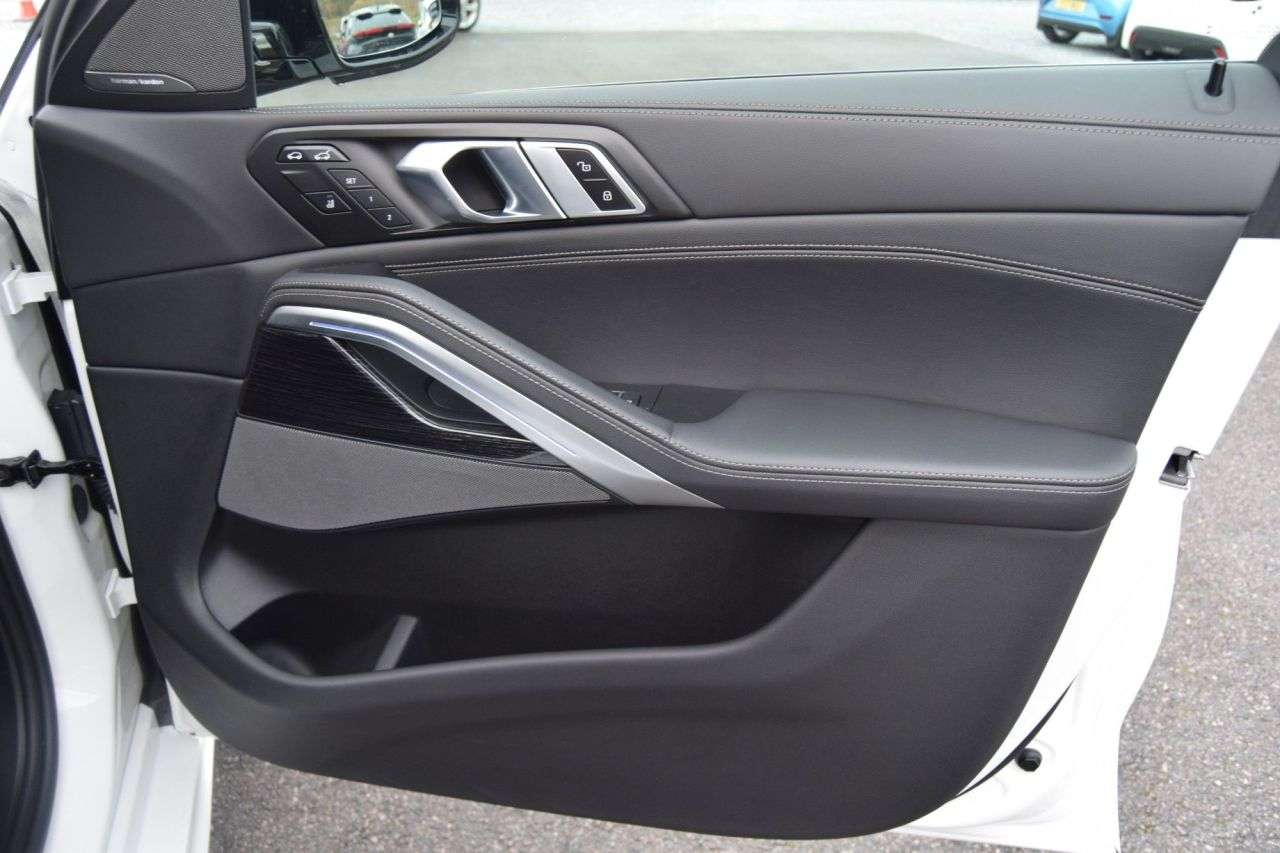 2016 BMW X6 2016 BMW X6