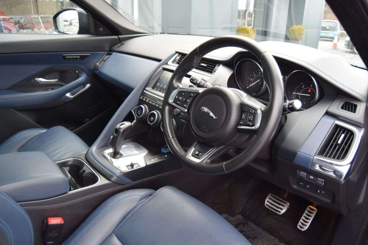 2018 JAGUAR E-PACE 2018 JAGUAR E-PACE