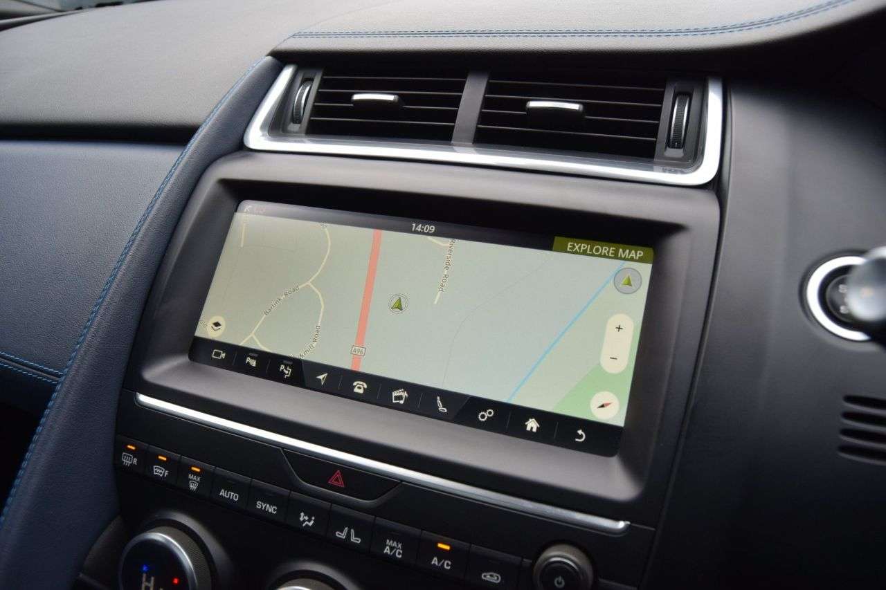 2018 JAGUAR E-PACE 2018 JAGUAR E-PACE