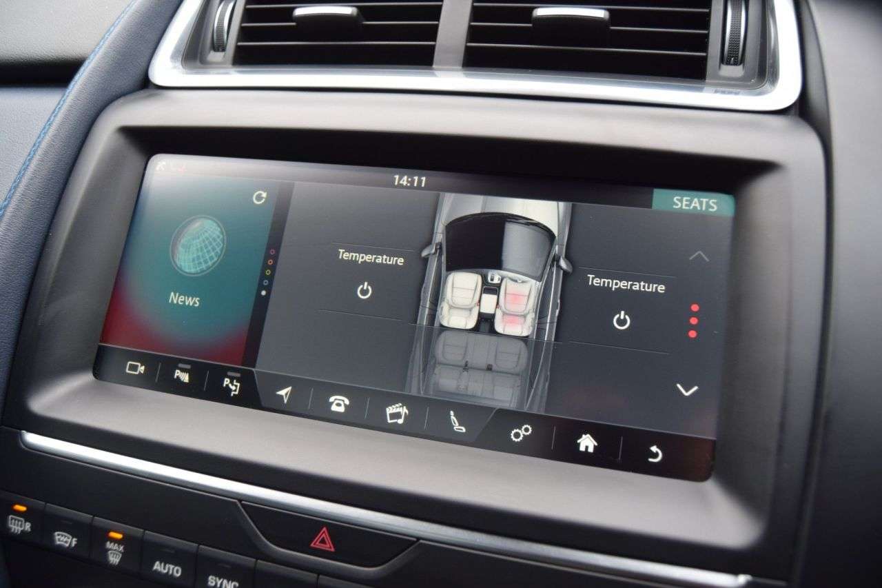 2018 JAGUAR E-PACE 2018 JAGUAR E-PACE