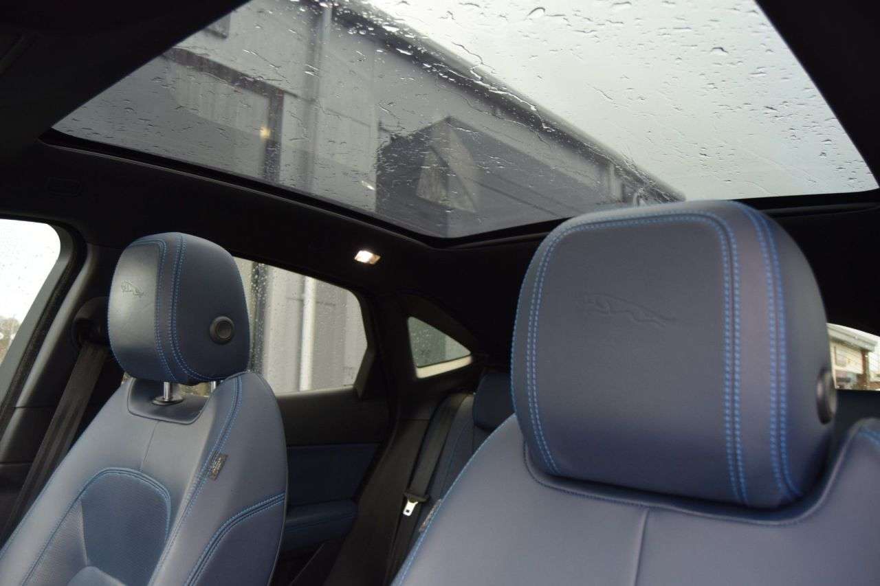 2018 JAGUAR E-PACE 2018 JAGUAR E-PACE