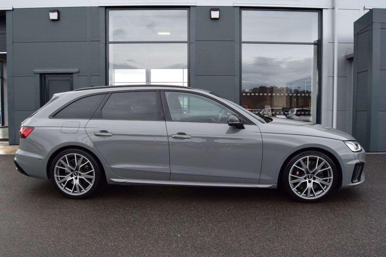 2019 AUDI S4 AVANT 2019 AUDI S4 AVANT