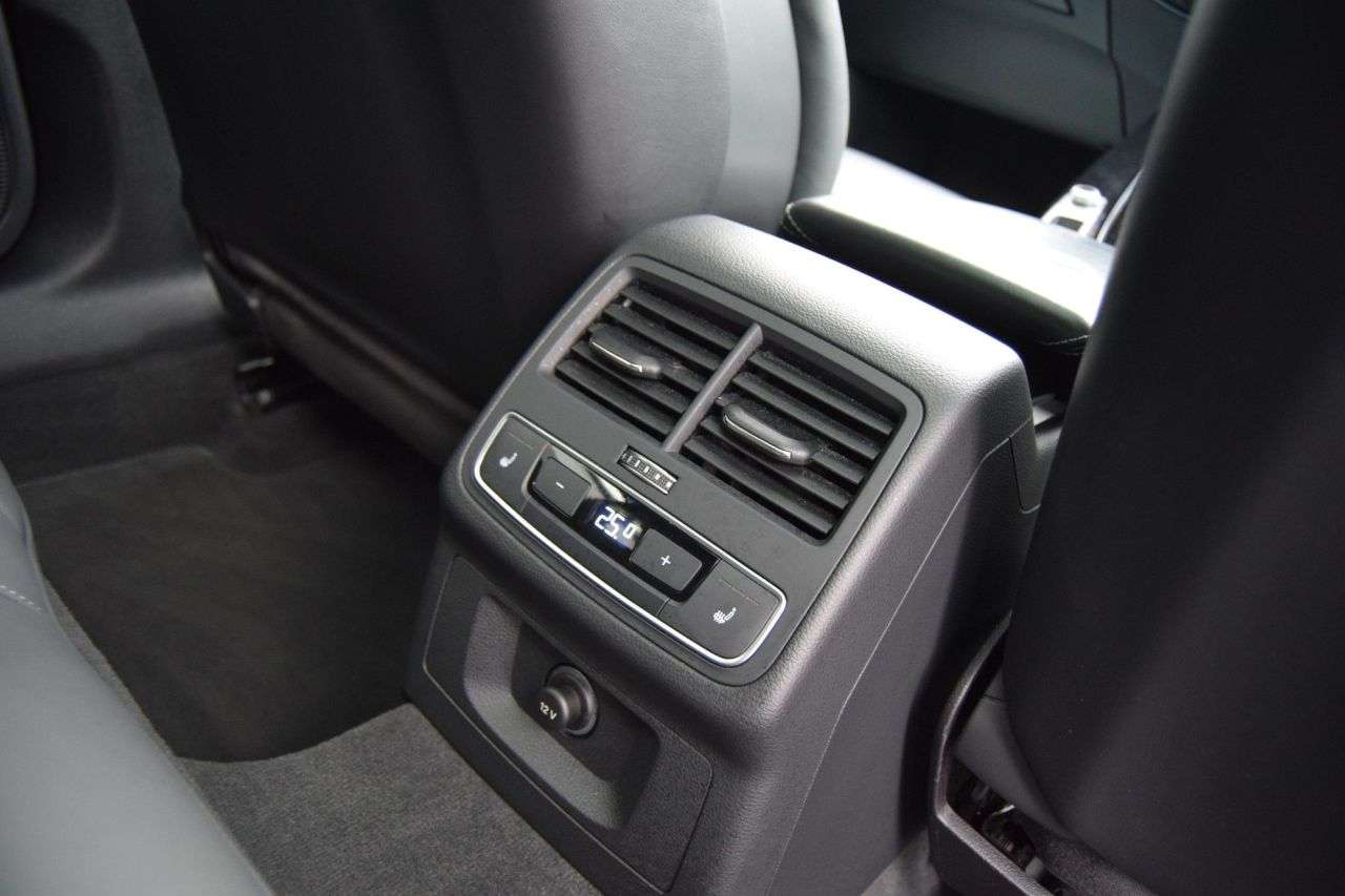 2019 AUDI S4 AVANT 2019 AUDI S4 AVANT