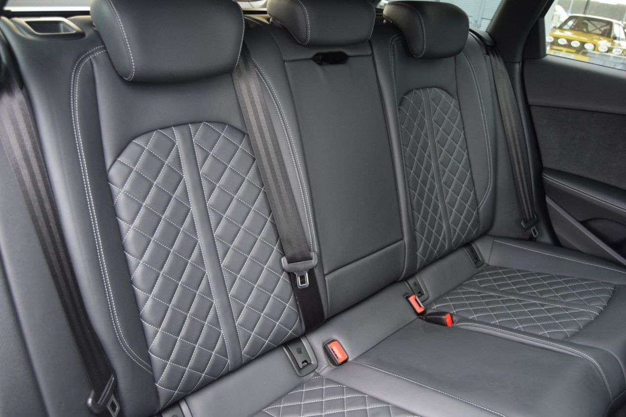 2019 AUDI S4 AVANT 2019 AUDI S4 AVANT