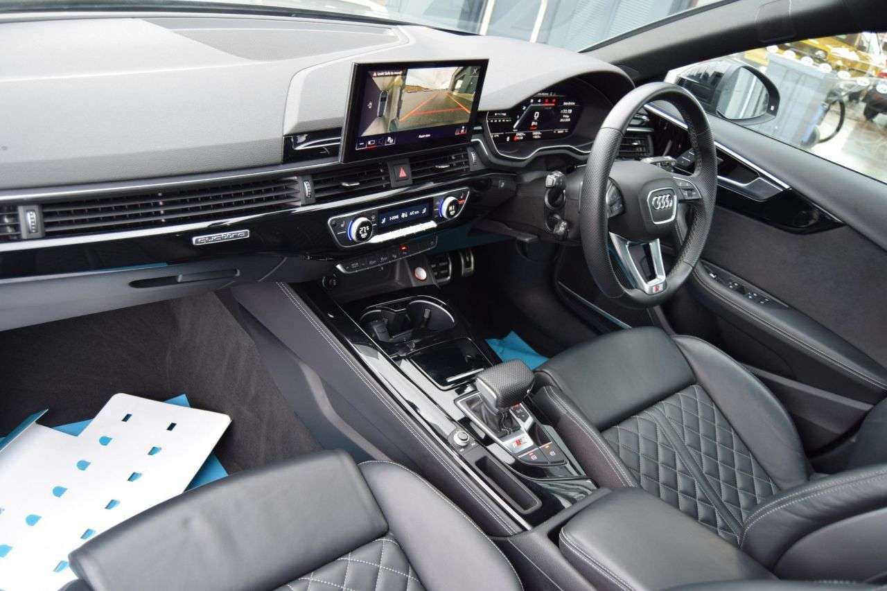 2019 AUDI S4 AVANT 2019 AUDI S4 AVANT