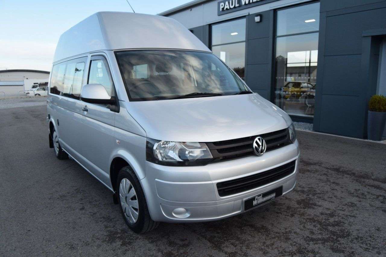 A 2010 VOLKSWAGEN TRANSPORTER T5 DANBURY HIGH ROOF MOTORHOME 2 BERTH AC A 2010 VOLKSWAGEN TRANSPORTER T5 DANBURY HIGH ROOF MOTORHOME 2 BERTH AC
