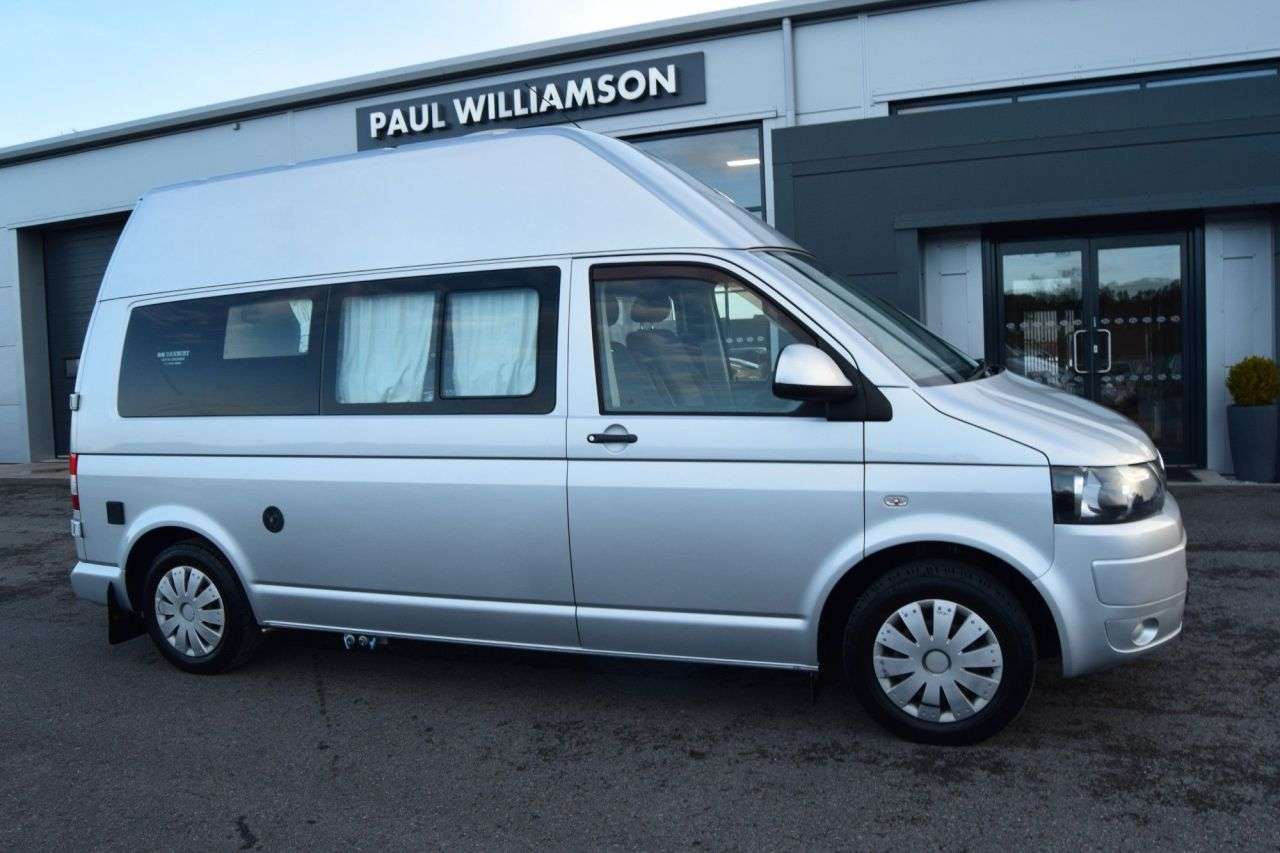 A 2010 VOLKSWAGEN TRANSPORTER T5 DANBURY HIGH ROOF MOTORHOME 2 BERTH AC A 2010 VOLKSWAGEN TRANSPORTER T5 DANBURY HIGH ROOF MOTORHOME 2 BERTH AC