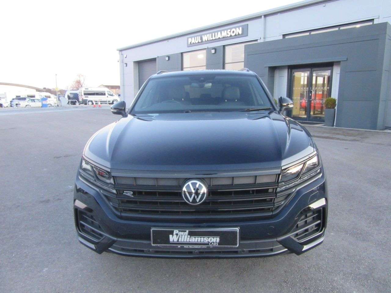 A 2020 VOLKSWAGEN TOUAREG 3.0 TDI V6 Black Edition SUV 5dr Diesel Tiptronic 4Motion Euro 6 (s/s) (286 A 2020 VOLKSWAGEN TOUAREG 3.0 TDI V6 Black Edition SUV 5dr Diesel Tiptronic 4Motion Euro 6 (s/s) (286
